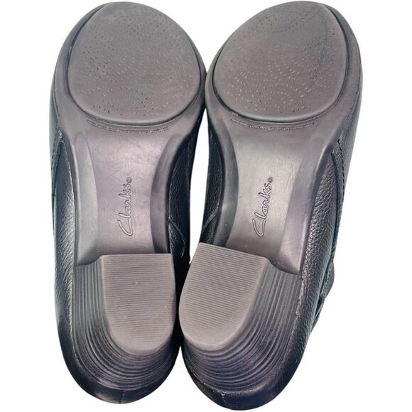 Clarks Valarie 2 Ashly Leather Ankle Boots - Picture 9 of 10